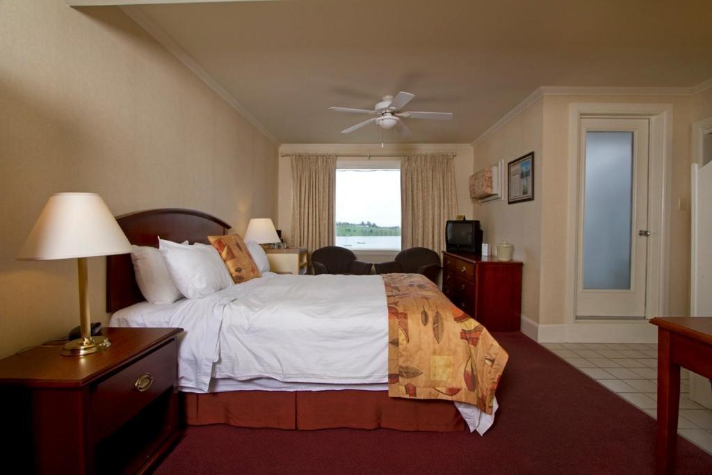 Brigantine Inn Lunenburg Δωμάτιο φωτογραφία