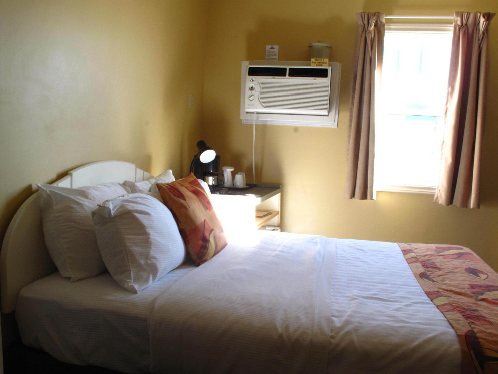 Brigantine Inn Lunenburg Εξωτερικό φωτογραφία