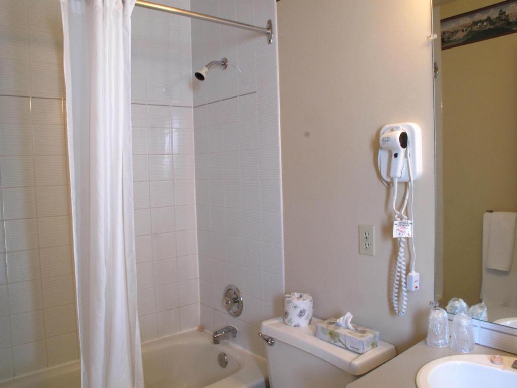 Brigantine Inn Lunenburg Εξωτερικό φωτογραφία