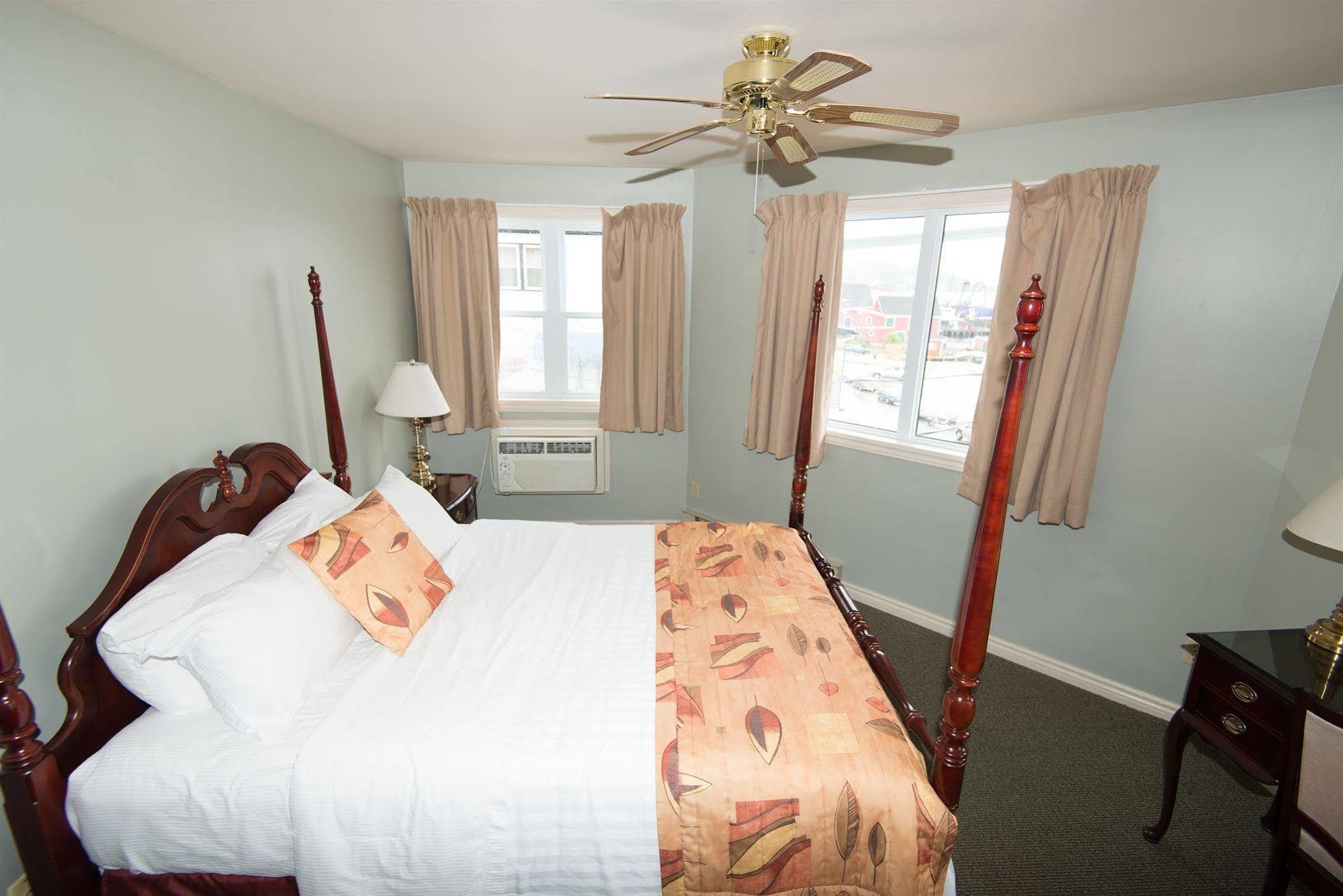 Brigantine Inn Lunenburg Εξωτερικό φωτογραφία